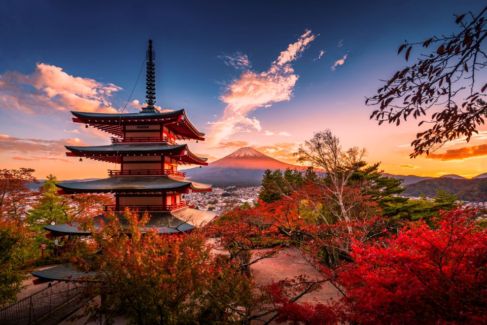 Chureito Pagoda, Tokyo, Japan